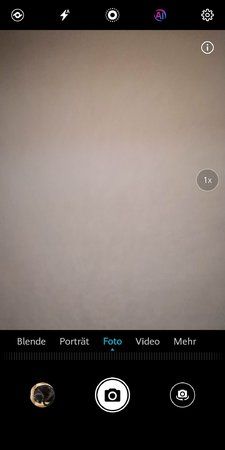 Screenshot_20181222_110525_com.huawei.camera.jpg