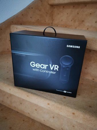 Gear_VR_R324_1.jpg