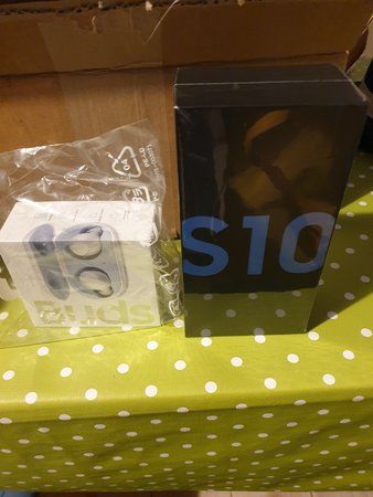 S10.jpg