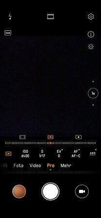 Screenshot_20190326_232126_com.huawei.camera.jpg
