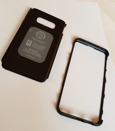 Spigen_Thin_Fit_360 (7).jpg