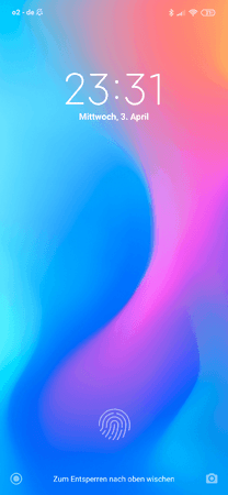 Screenshot_2019-04-03-23-31-22-929_lockscreen.png