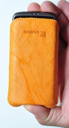 GRIPIS_Desire_creased_orange_3.JPG
