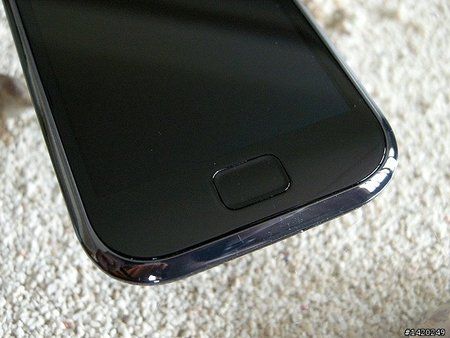 mobile01-fe1df30c00c38cb8b3c77773fd64e314.jpg