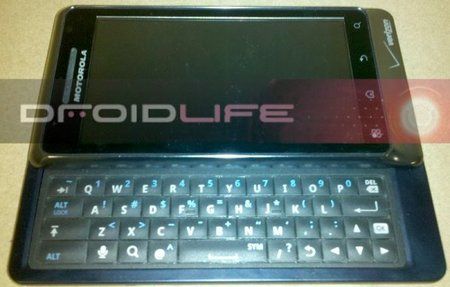 moto-droid-2-full-droidlife.jpg moto-droid-2-full-droidlife.jpg