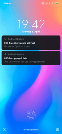 Screenshot_2019-04-08-19-42-58-606_lockscreen.png