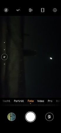 Screenshot_20190410_224554_com.huawei.camera.jpg
