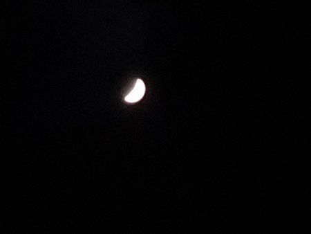 Note 9 Mond zoom 10x.jpg
