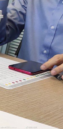 redmi-snapdragon-855-exposed-730.jpg