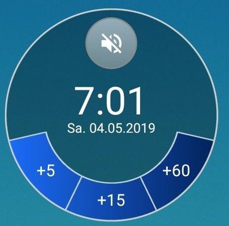 Screenshot_2019-05-04-07-01-11-674_com.teslacoilsw.launcher.jpg