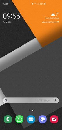Screenshot_20190504-095630_One UI Home.jpg