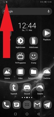Screenshot_20190511_124439_com.teslacoilsw.launcher.jpg