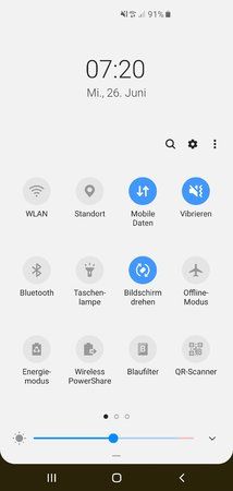 Screenshot_20190626-072029_One UI Home.jpg