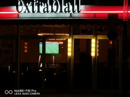 P30p Extrablatt lowlight x10.jpg