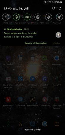 Screenshot_20190724-220039_One UI Home.jpg