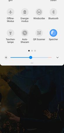Screenshot_20190812-140557_One UI Home.jpg