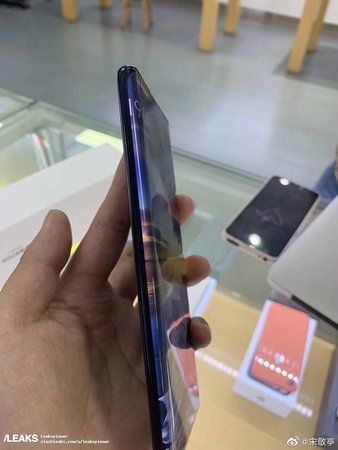 vivo-nex-3-real-life-hands-on-pictures-leaked-265.jpg