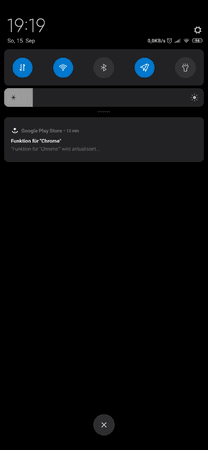 Screenshot_2019-09-15-19-19-40-459_com.teslacoilsw.launcher.png