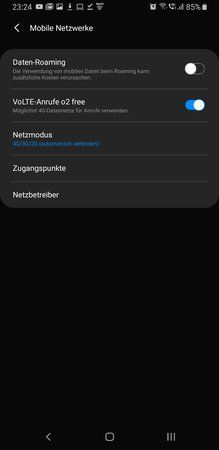 Screenshot_20190917-232412_Phone.jpg