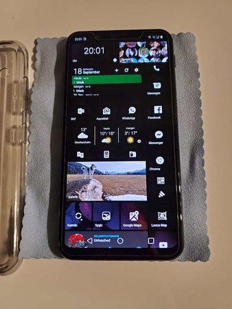 570_29281096.jpg