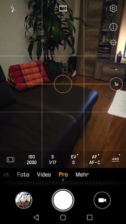 Screenshot_20191016_215916_com.huawei.camera.jpg