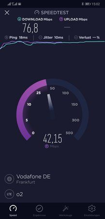 Screenshot_20191108_150231_org.zwanoo.android.speedtest.jpg