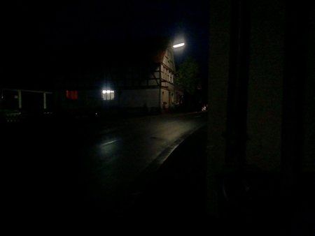 HTC One X.jpg