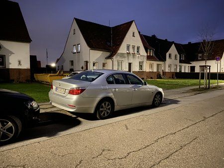 IP11 pro Max lowlight 1.JPG