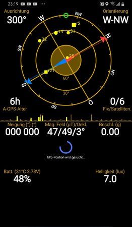 Screenshot_20191118-231934_GPS Status.jpg