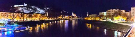 PANO_20191123_190224.vr.jpg