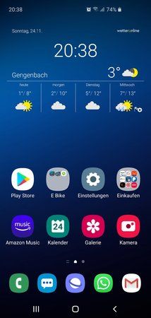 Screenshot_20191124-203806_One UI Home.jpg
