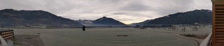 PANO_20191127_083640.vr.jpg