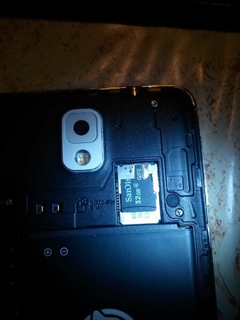 Note 3SD Slot.jpg
