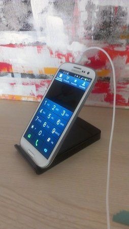 HOS  1280 x 720.jpg