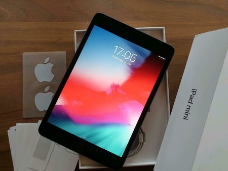 ipad1.jpg