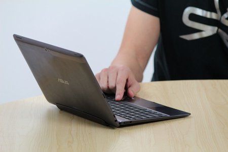 Asus-Transformer-Infinity-with-keyboard-1024x682.jpg