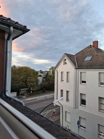 S20plus 12mp 2.jpg
