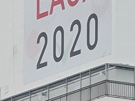 Zoom 50.jpg