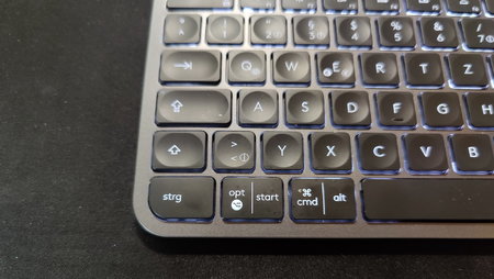 OnePlus 8 Pro Normal.jpg OnePlus 8 Pro Normal.jpg