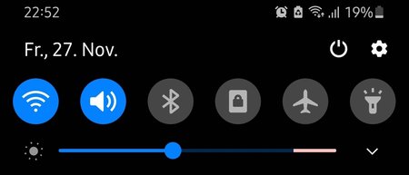 Screenshot_20201127-225221_One UI Home.jpg