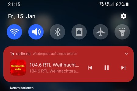 Screenshot_20210115-211540_One UI Home.jpg
