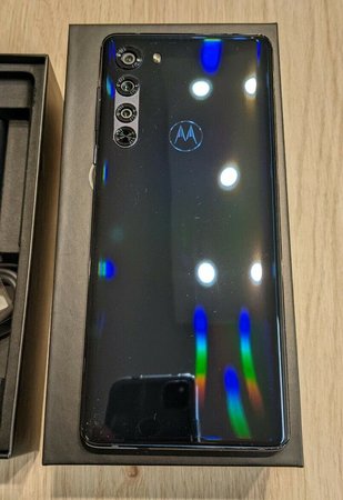 Motorola Edge2.jpg