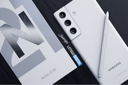 samsung_galaxy_note_21_fan_edition.jpg