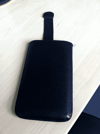 motorola_razr_kevlar2.png