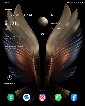 Screenshot_20210403-210117_One UI Home.jpg