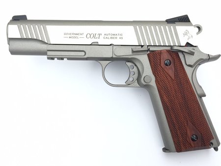 colt_rail_gun_silver_180530__010584400_1555_25092015.jpg