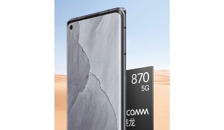 RMX3366 Curved.jpg