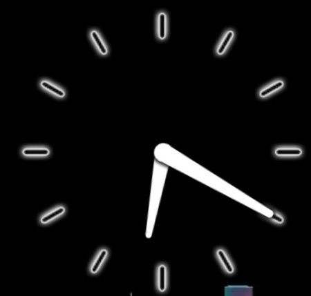 Screenshot_2021-07-18-18-20-47-891_com.anddoes.launcher~(1).jpg