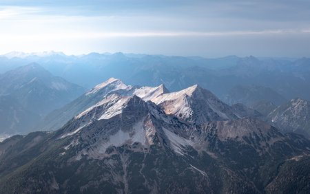 View-from-the-Zugspitze-2560x1600.jpg