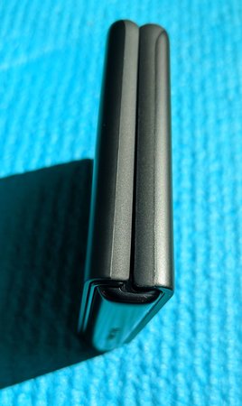Spigen6.jpg